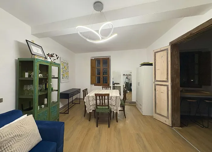 Casa Nico And Vico סקליאה